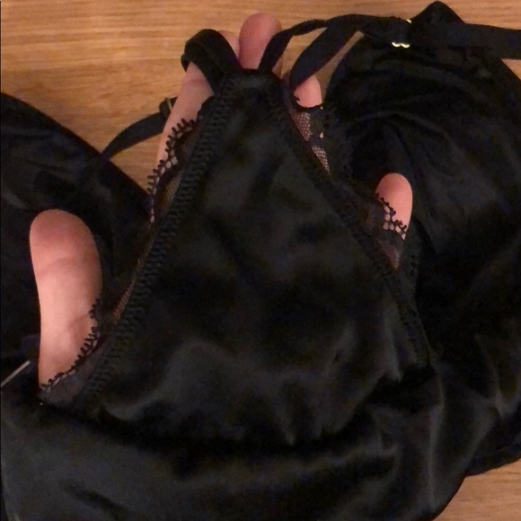 Victoria secret Bras - Picture 4 of 6